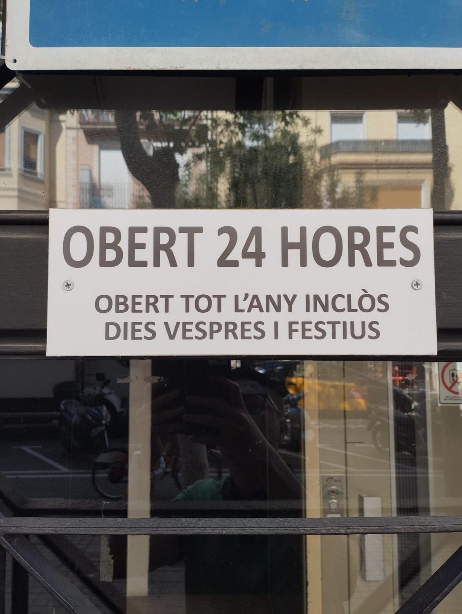 Hostal Lk Barselona Dış mekan fotoğraf