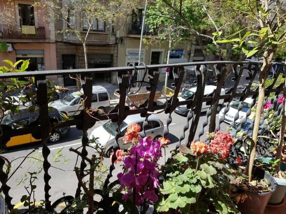 Hostal Lk Barselona Dış mekan fotoğraf
